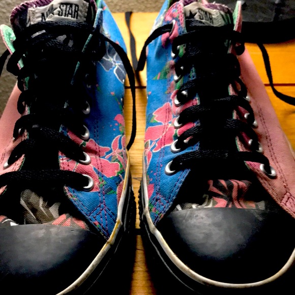 Convers shoes